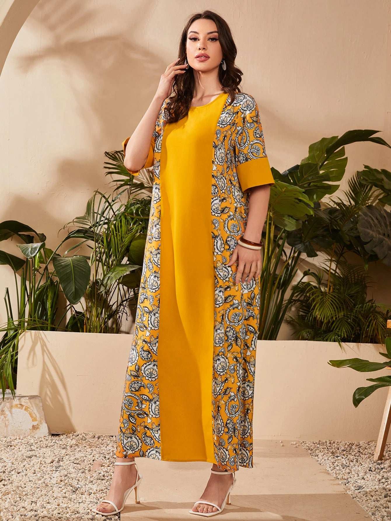 Al Najma Paisley Print Flounce Sleeve Kaftan Modest Arabian Dress