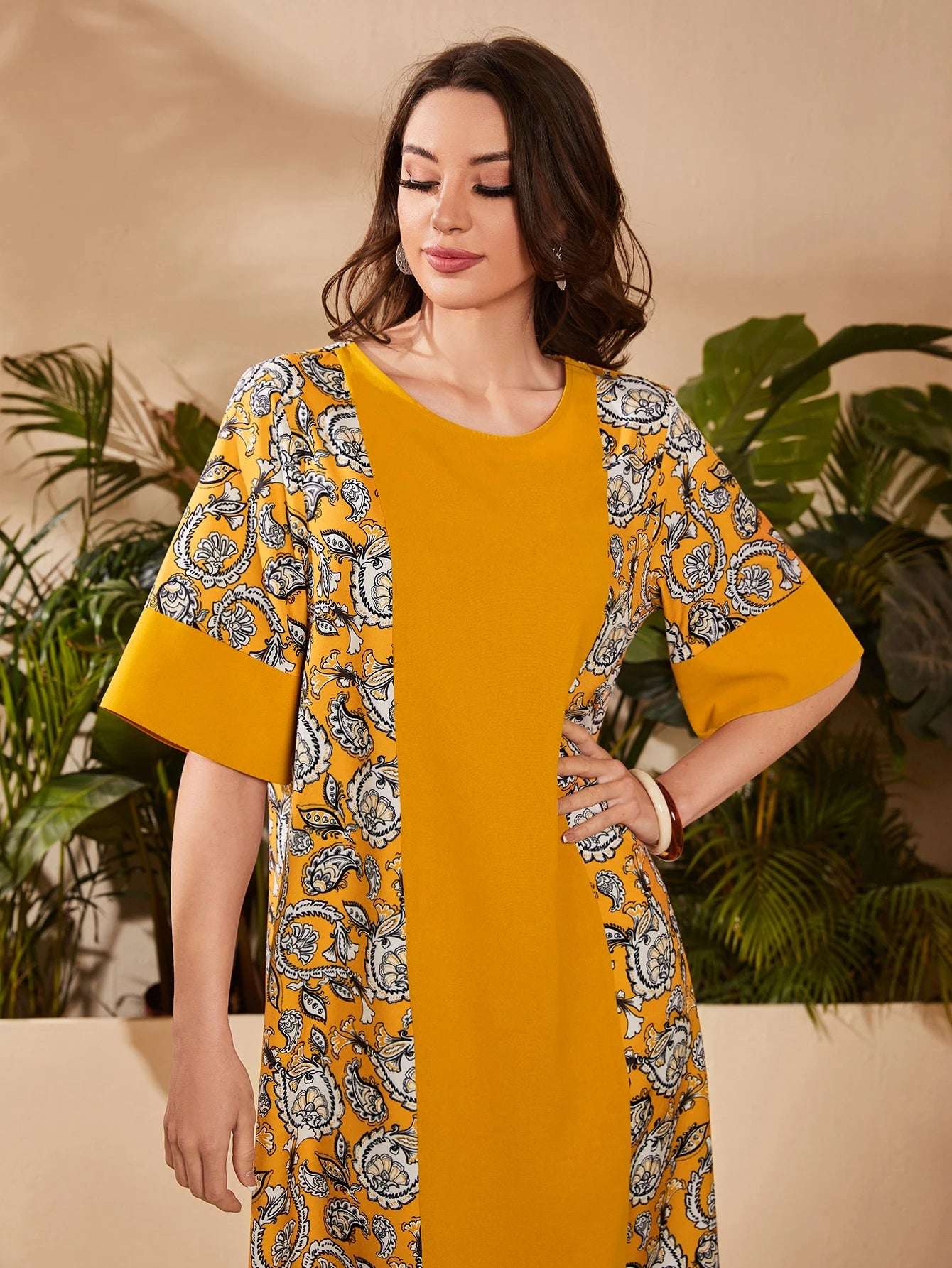 Al Najma Paisley Print Flounce Sleeve Kaftan Modest Arabian Dress