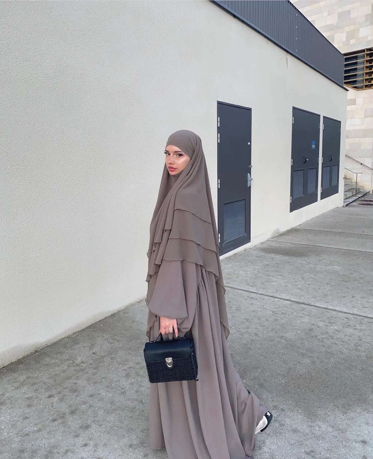 Abaya NOURA Manches Bouffantes