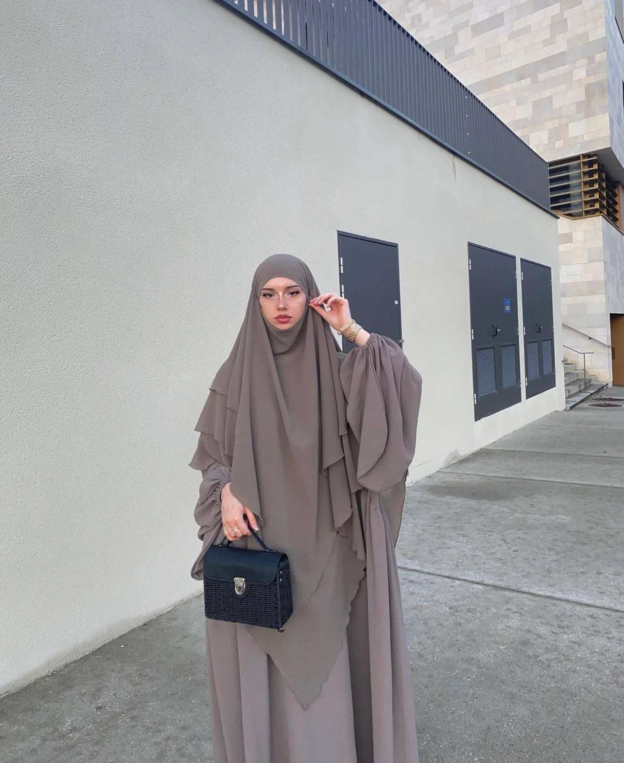 Abaya NOURA Manches Bouffantes