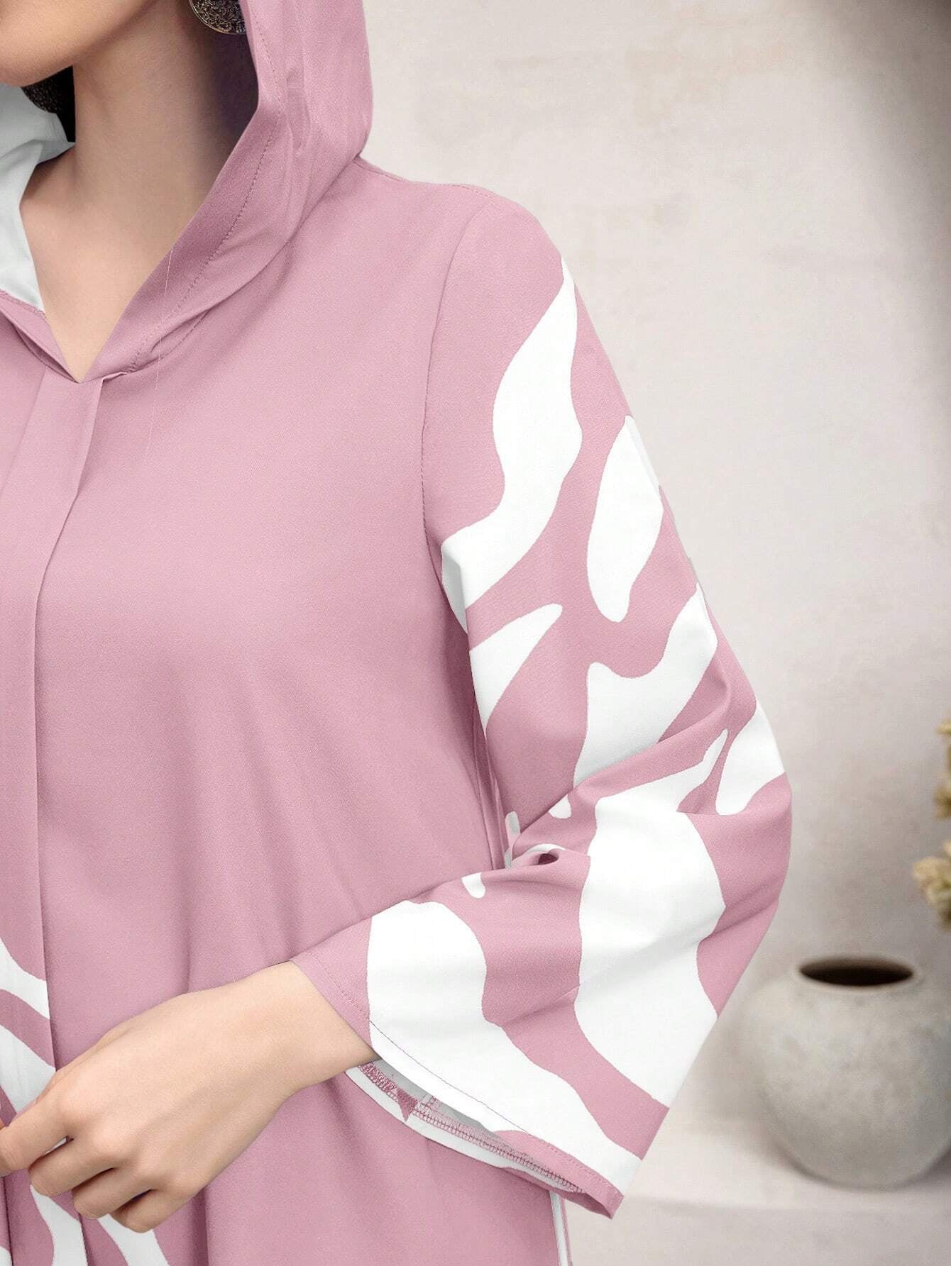 Mulvari Loose Fit Arabian Hooded Printed Casual Modest Long Sleeve Dress