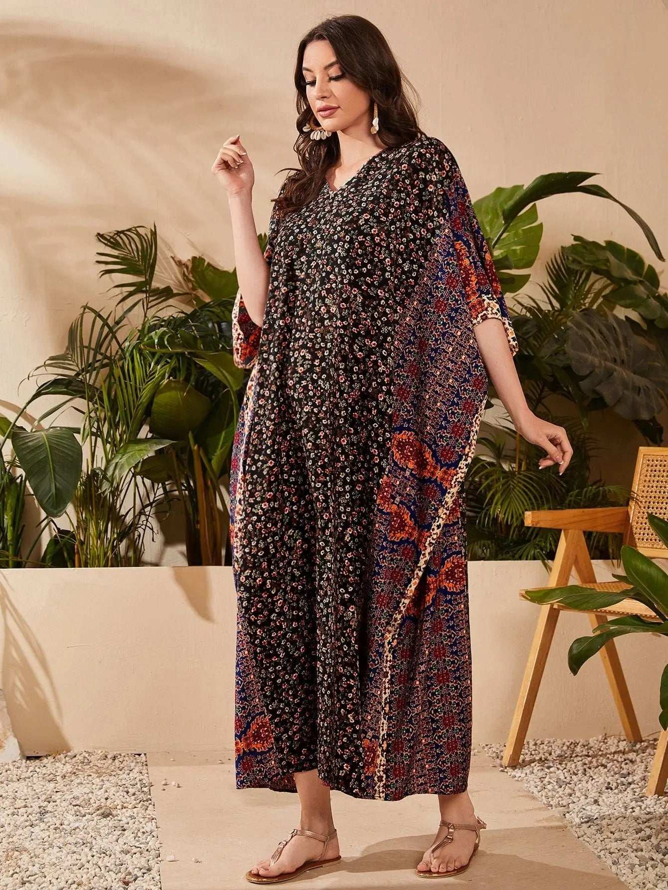 ZAYNAO Multicolor / One-Size Al Najma V-Neck Batwing Sleeve Ditsy Floral Kaftan Modest Arabian Dress 313047070067 0269ed78-4395-4e98-8022-fbbeb44d3665 Al Najma V-Neck Batwing Sleeve Ditsy Floral Kaftan Modest Arabian Dress